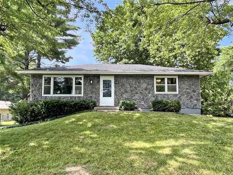 118 Fern Street, Lansing, KS 66043