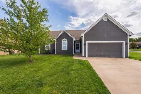 222 Prairie Lane, Wellsville, KS 66092
