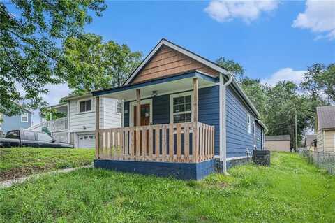 815 Pawnee Street, Leavenworth, KS 66048