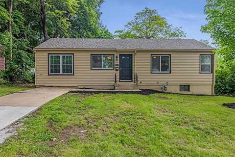 121 N Peck Drive, Independence, MO 64056