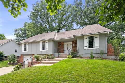 706 SW Montgomery Avenue, Lees Summit, MO 64081