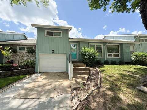6521 W 49th Street, Mission, KS 66202