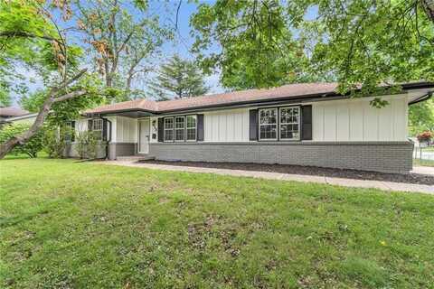 513 NE Independence Avenue, Lees Summit, MO 64063