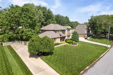 12000 Windsor Drive, Leawood, KS 66209