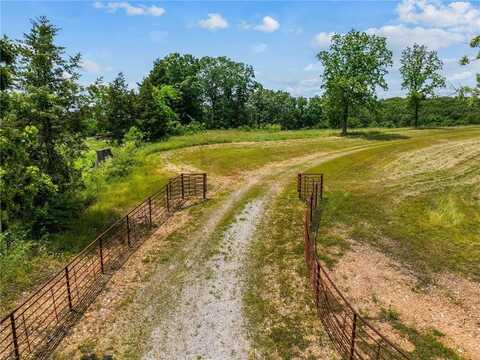 2313 Flat Creek Road, Cape Fair, MO 65624