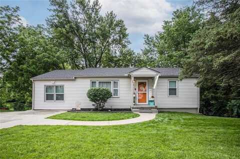 7815 Longwood Avenue, Kansas City, KS 66109