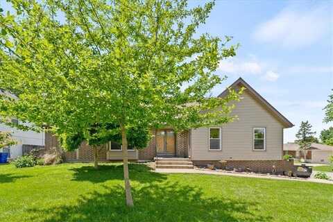 915 SW 16th Street, Blue Springs, MO 64015