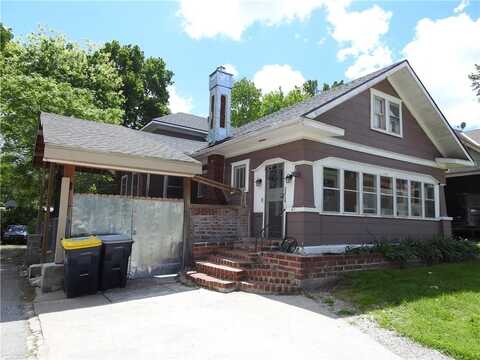 6215 E 12th Street, Kansas City, MO 64126