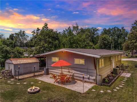 1112 ANDERSON Street, Warrensburg, MO 64093