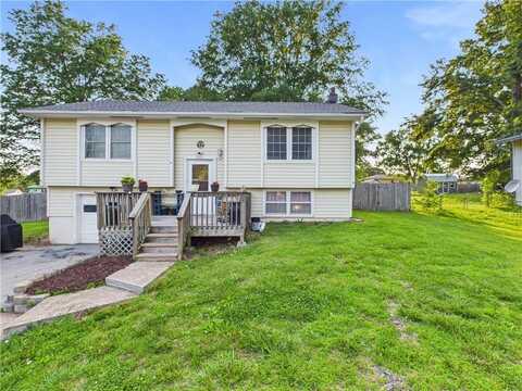 305 California Avenue, Windsor, MO 65360
