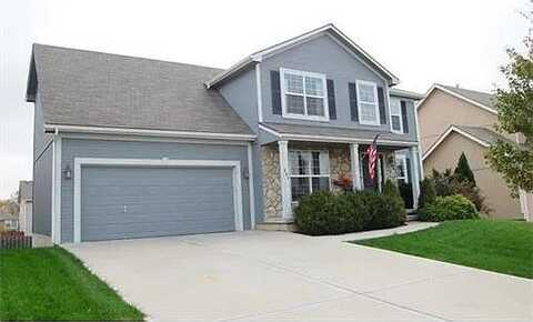 807 Park Avenue, Leavenworth, KS 66048