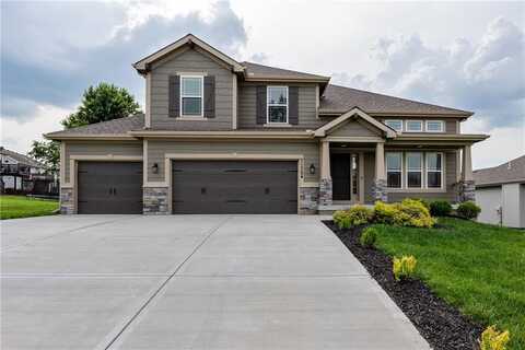 11704 N LAUREL Avenue, Kansas City, MO 64157