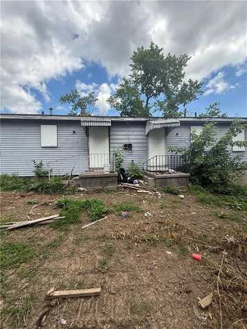 1702 Bellaire Avenue, Kansas City, MO 64126