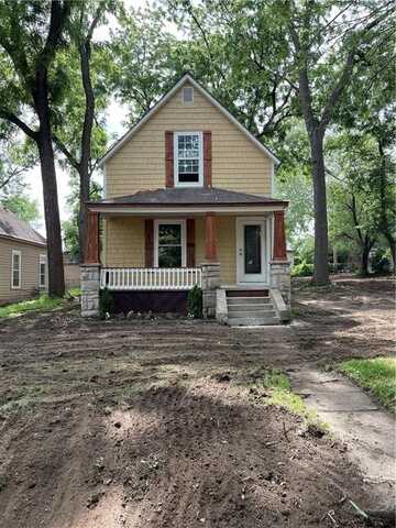 314 N Topping Avenue, Kansas City, MO 64123