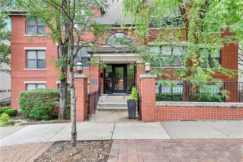 915 Washington Street, Kansas City, MO 64105