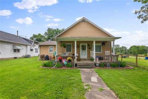 302 W 4th Street, Waverly, KS 66871