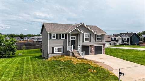 614 SW Tisha Lane, Grain Valley, MO 64029