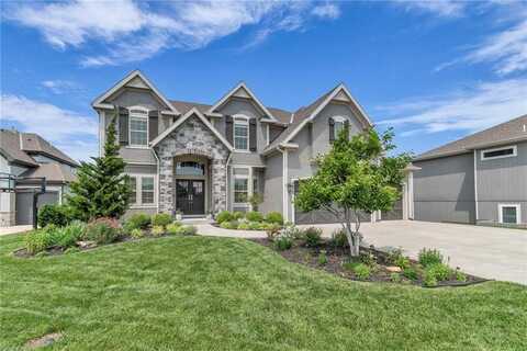 9812 Saddletop Street, Lenexa, KS 66227
