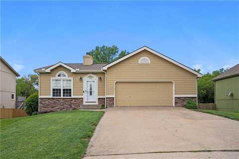618 Meadow Lane, Raymore, MO 64083