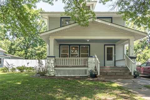 820 S Cedar Street, Ottawa, KS 66067
