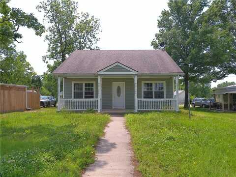 503 W Shawnee Street, Paola, KS 66071