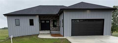 284 SW 1311 Road, Holden, MO 64040