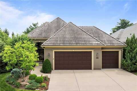 15027 Ash Street, Leawood, KS 66224