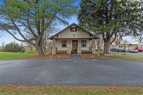 2016 Key Lane, Kansas City, KS 66106