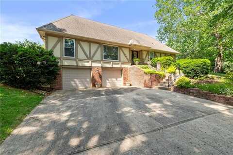 8174 NW Beaman Drive, Kansas City, MO 64151