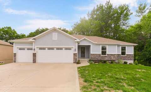 304 Summerfield Drive, Louisburg, KS 66053