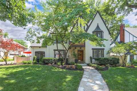 1215 W 61 Terrace, Kansas City, MO 64113