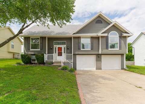 1932 SE 6th Terrace, Lees Summit, MO 64063
