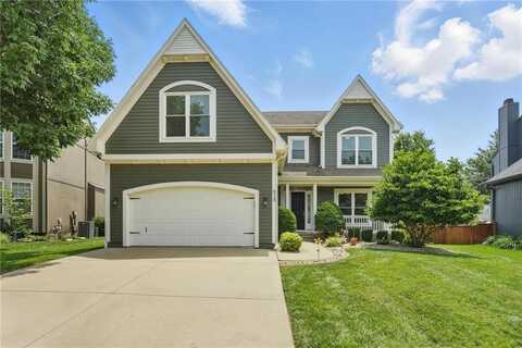 9729 PRAIRIE CREEK Road, Lenexa, KS 66220