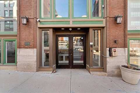 700 Broadway Boulevard, Kansas City, MO 64105