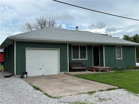 402 W Innes Street, Strasburg, MO 64090