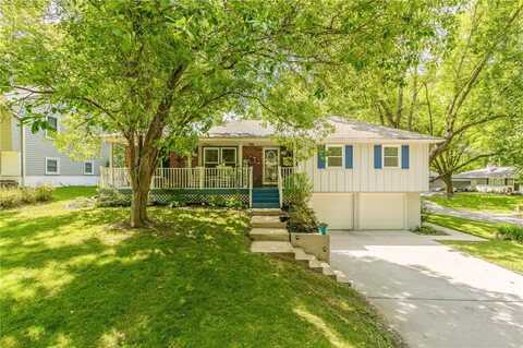 805 Houston Lane, Liberty, MO 64068
