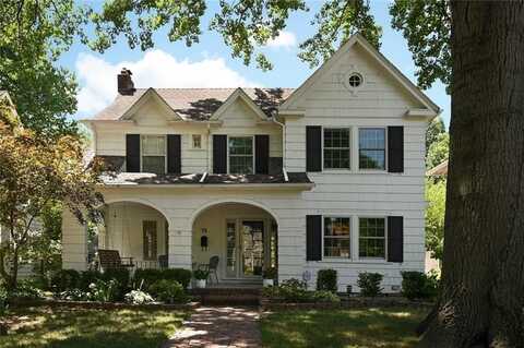 35 W 70th Street, Kansas City, MO 64113