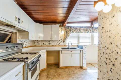 11120 E 35th Terrace, Independence, MO 64052