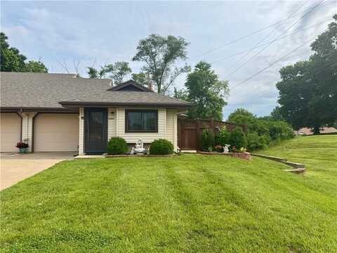 4000 10th Avenue, Leavenworth, KS 66048