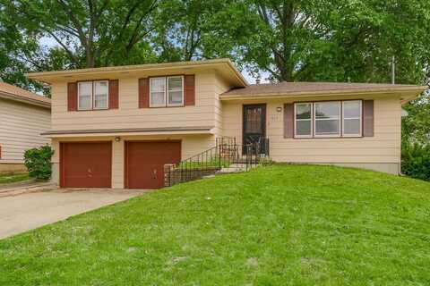 1835 Miami Street, Leavenworth, KS 66048