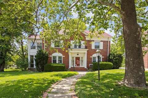 303 N Lake Street, Pleasant Hill, MO 64080