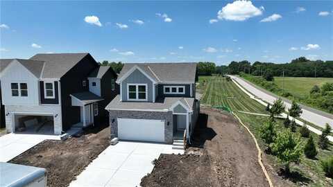 8716 SW Brickell Drive, Blue Springs, MO 64064