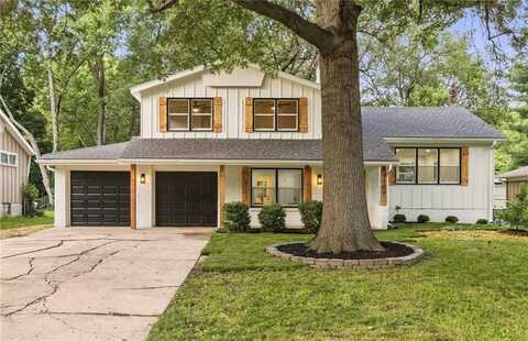 9303 Hayes Drive, Overland Park, KS 66212