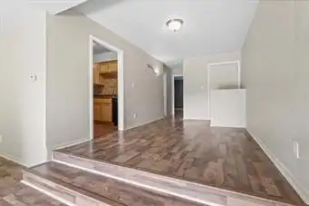 1714 E 97th Street, Kansas City, MO 64131
