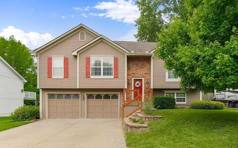 117 E Laredo Trail, Raymore, MO 64083