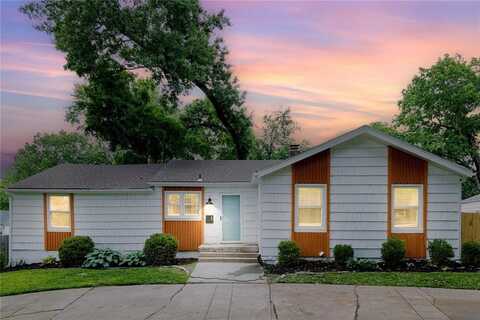4908 W 77TH Street, Prairie Village, KS 66208
