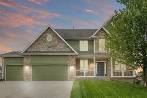 10154 N Lane Drive, Kansas City, MO 64157