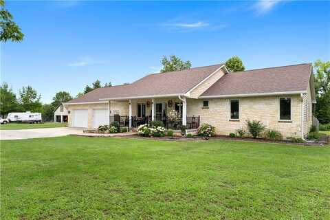 12590 E Osage Nation Road, Nevada, MO 64772