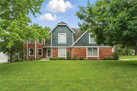 3632 NW Blue Jacket Drive, Lees Summit, MO 64064