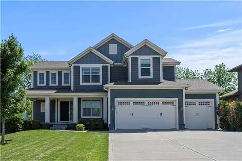 331 SE Brookside Drive, Lees Summit, MO 64063